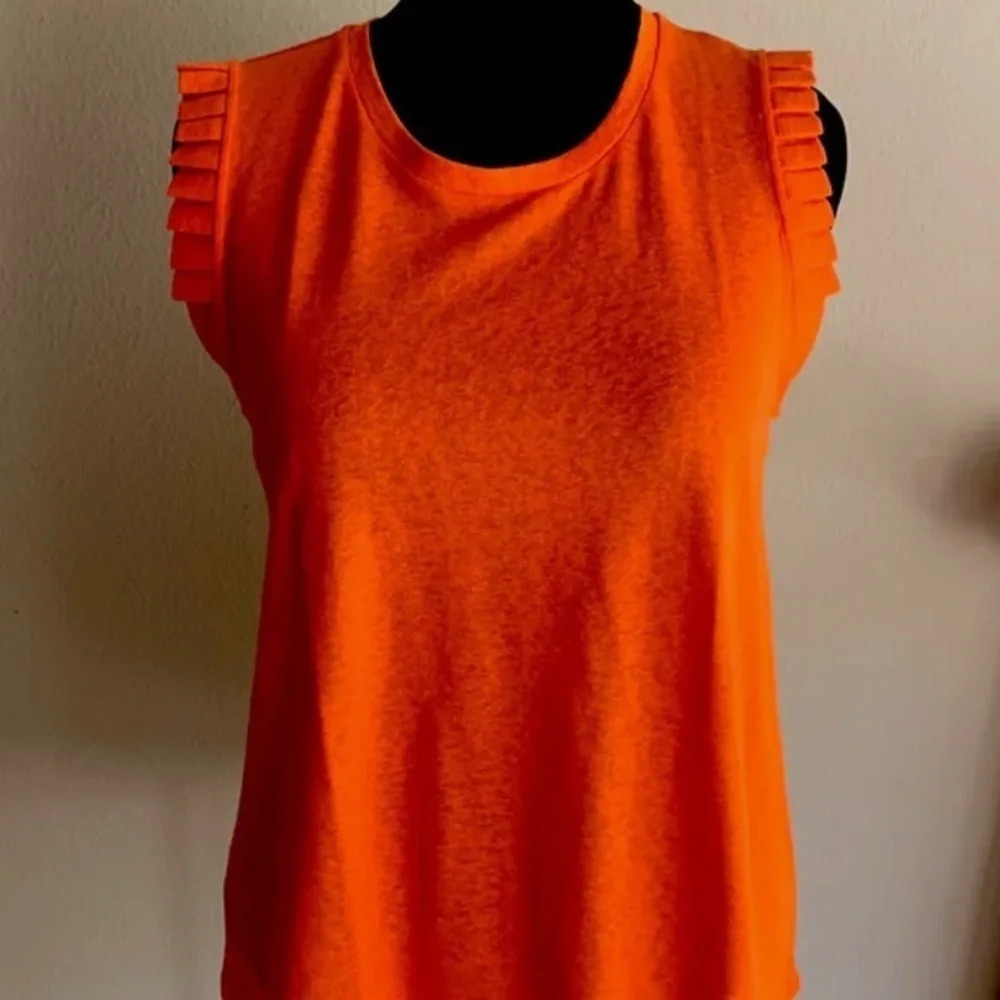 NWT LOFT Pleated Ruffle Shell